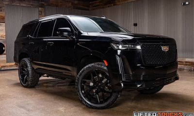 2022 Cadillac Escalade Luxury