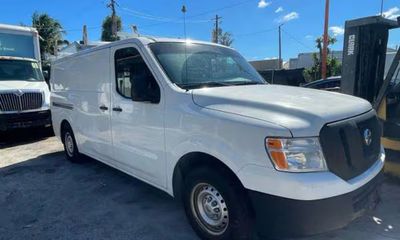 2014 Nissan NV 2500 S