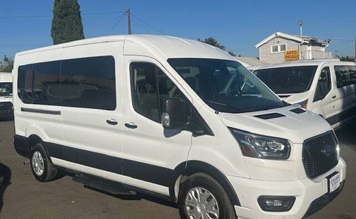 2023 Ford Transit Medium Roof