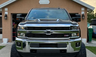 2017 Chevrolet Silverado LT