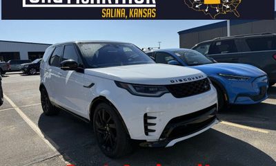 2022 Land Rover Discovery S R Dynamic