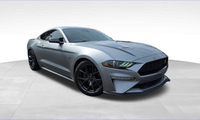 2020 Ford Mustang I4 Coupe