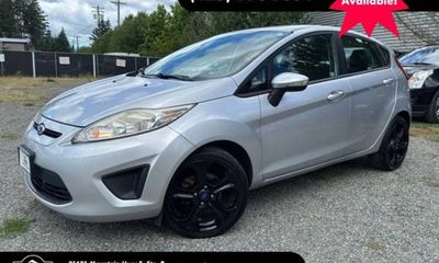 2013 Ford Fiesta SE