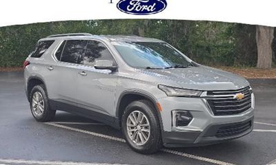 2024 Chevrolet Traverse Limited LT Cloth