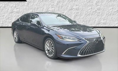 2022 Lexus ES 350 Ultra Luxury