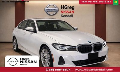 2024 BMW 330E Hybrid Plug
