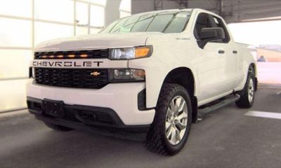 2021 Chevrolet Silverado Custom