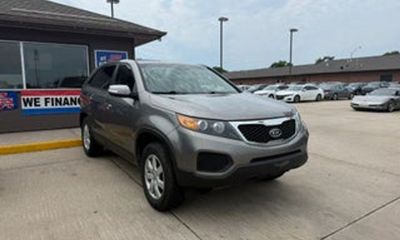 2012 Kia Sorento GL Middle LOW