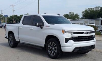 2023 Chevrolet Silverado LT
