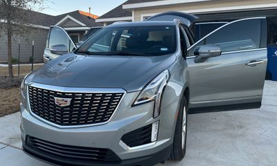 2023 Cadillac XT5 Luxury