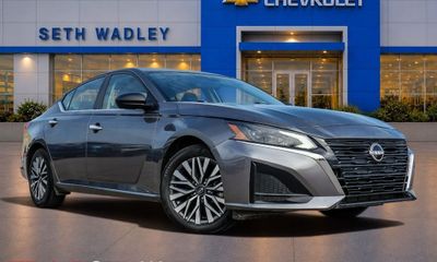 2024 Nissan Altima SV