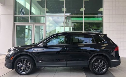 2023 Volkswagen Tiguan 4MOTION SE