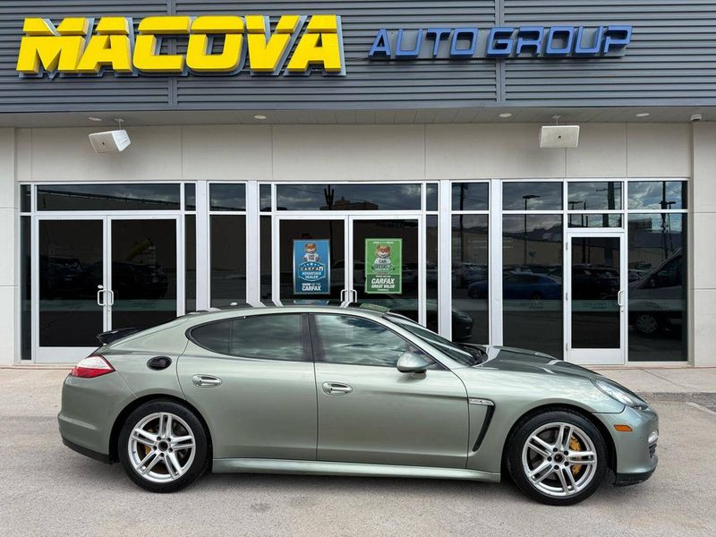 2012 Porsche Panamera — a typically priced live listing