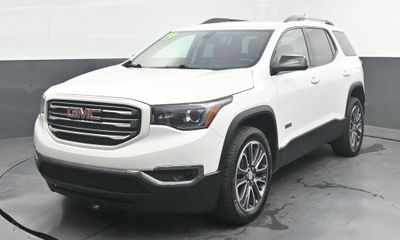 2019 GMC Acadia ALL Terrain 2