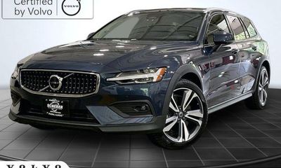 2024 Volvo V60CC Plus