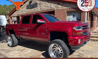 2018 Chevrolet Silverado LT