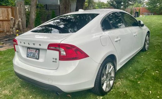 2011 Volvo S60 T6
