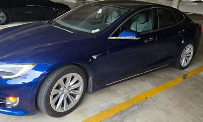 2017 Tesla Model S 75