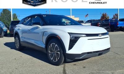 2025 Chevrolet Blazer LT