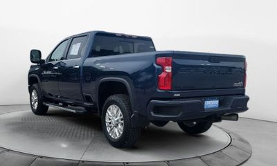 2020 Chevrolet Silverado High Country