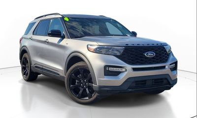 2024 Ford Explorer ST Line