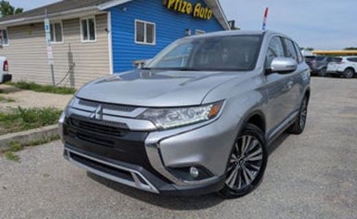 2020 Mitsubishi Outlander SE
