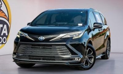 2024 Toyota Sienna XLE