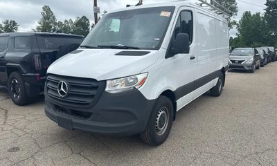 2024 Mercedes-Benz Sprinter 907 VS30