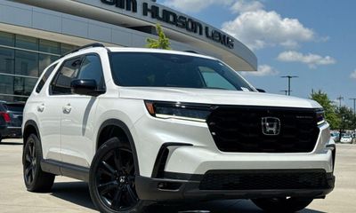 2025 Honda Pilot Black Edition