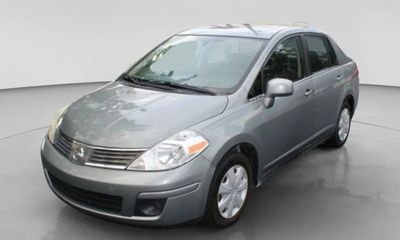 2009 Nissan Versa S