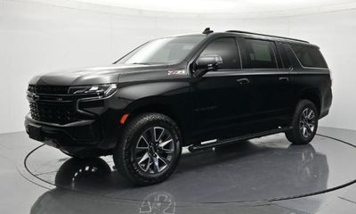 2023 Chevrolet Suburban Z71