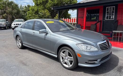 2013 Mercedes-Benz S-Class S550