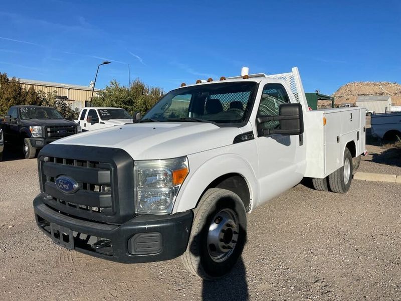 2013 Ford F350 — a typically priced live listing