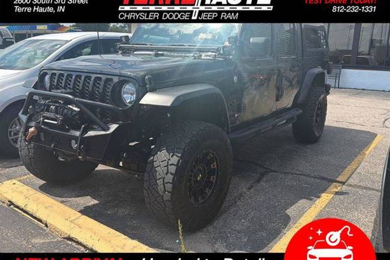 2020 Jeep Gladiator — a typically priced live listing