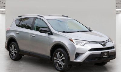 2017 Toyota RAV4 LE
