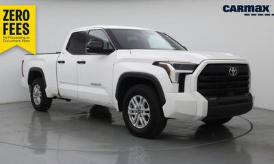 2022 Toyota Tundra SR5