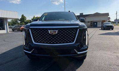 2025 Cadillac Escalade Premium Luxury Touring