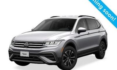 2026 Volkswagen Tiguan SE Black