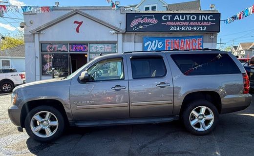 2014 Chevrolet Suburban LS