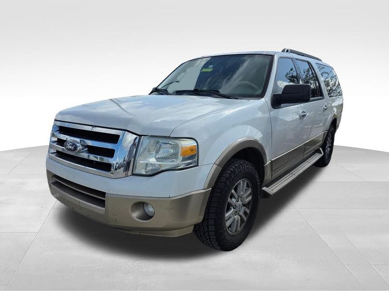 2014 Ford Expedition — a typically priced live listing