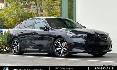 2024 BMW I5 M60