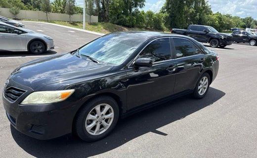 2011 Toyota Camry LE