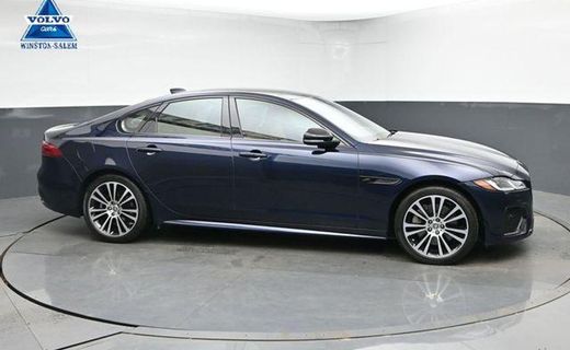 2024 Jaguar XF P300 SE