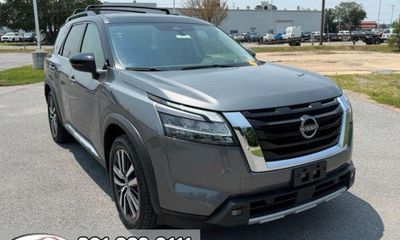2022 Nissan Pathfinder Platinum