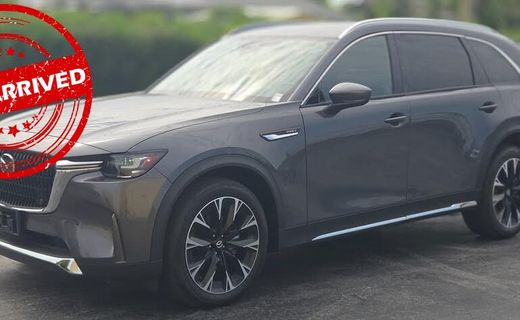 2024 Mazda CX-90 Premium Package