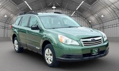 2011 Subaru Outback Base