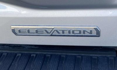2019 GMC Sierra Elevation