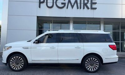 2020 Lincoln Navigator L Reserve