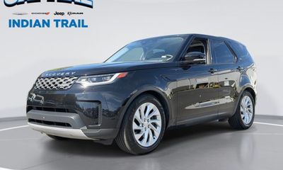 2024 Land Rover Discovery P300 S