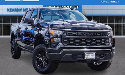 2026 Chevrolet Silverado Trail Boss Custom